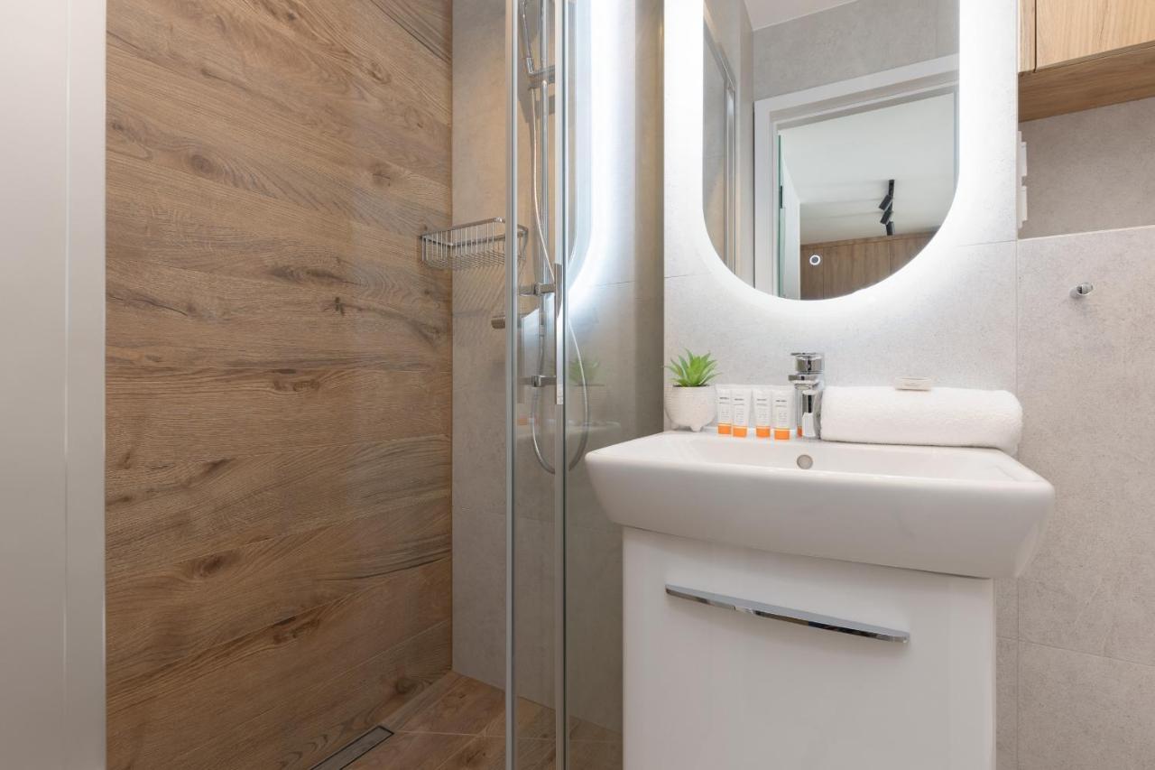 Warsaw City Life Apartment Bagno By Noclegi Renters Esterno foto